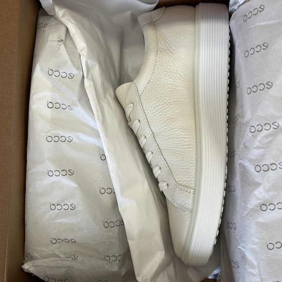 ECCO Women's Soft 60 Sneaker - Picture 9 of 9